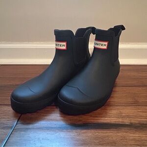 Hunter Classic Black Chelsea Boots